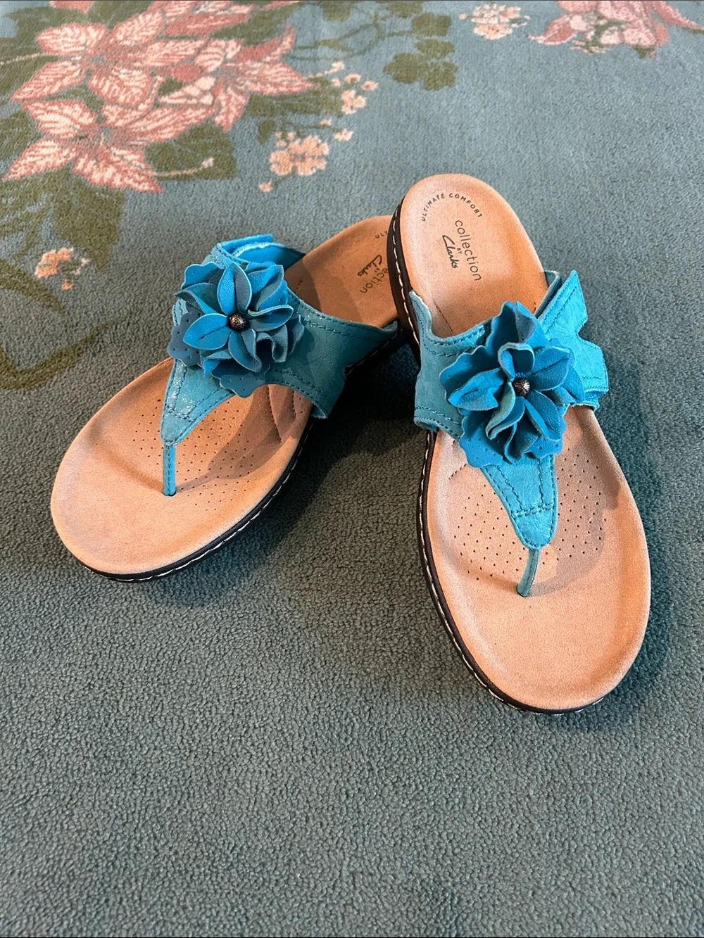Clarks Turquoise Floral Thong Sandals Adjustable